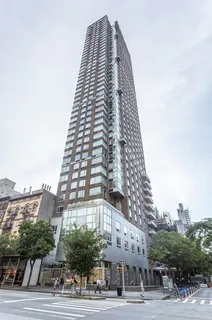 $1,925,000 | 360 East 88th Street, Unit 18D | Upper East Side