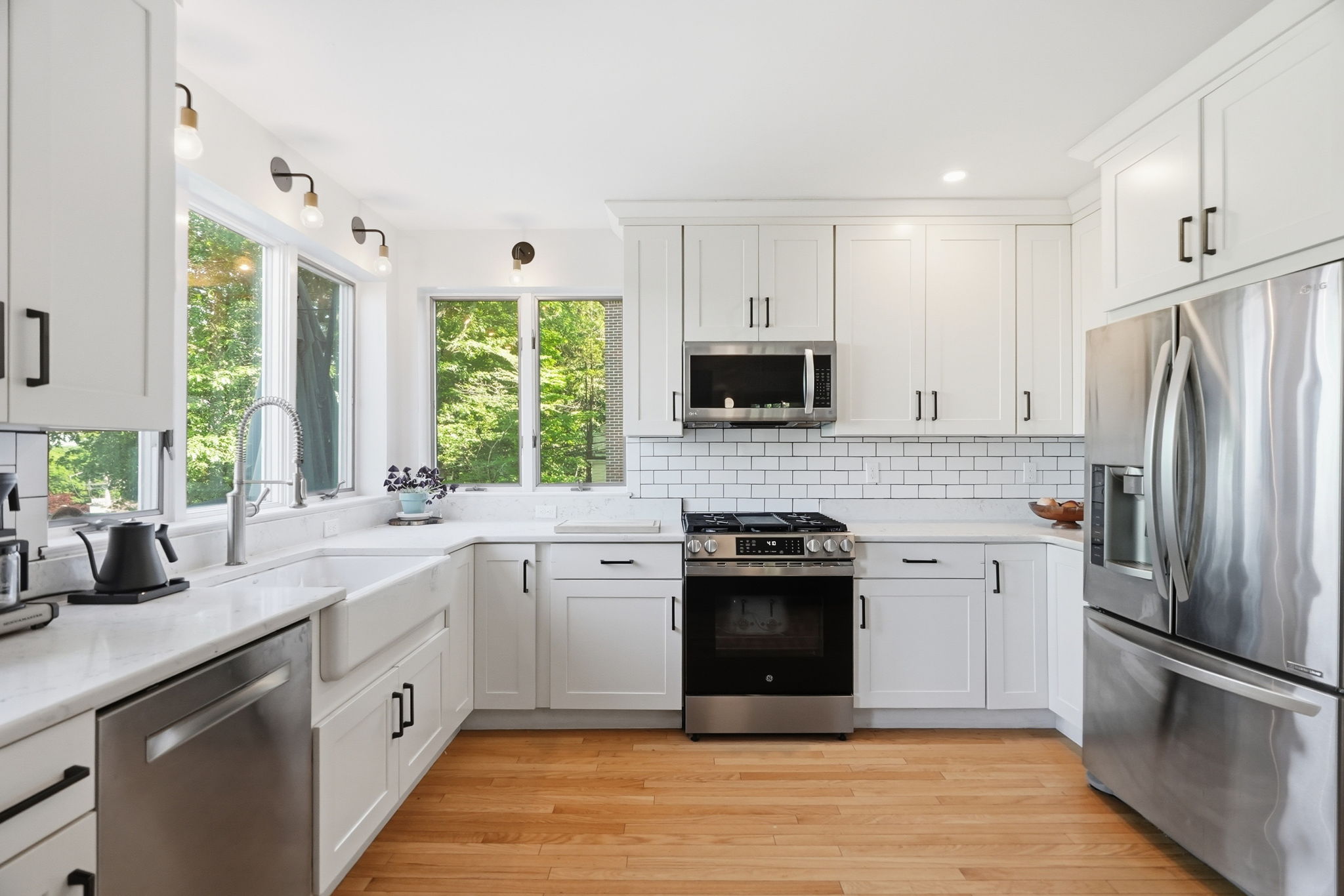 24 Cedarwood Road Boston, MA 02130 - Photo 10 of 48