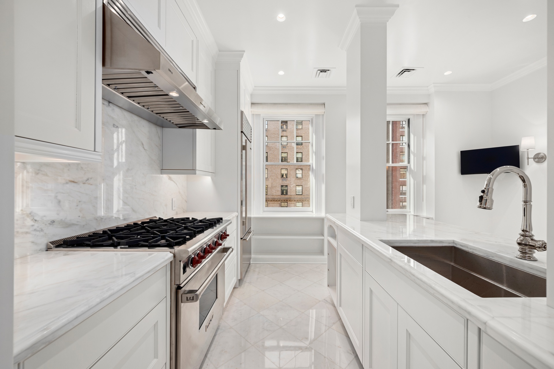 969 Park Avenue, Unit 5B Manhattan, NY 10028 - Photo 1 of 15