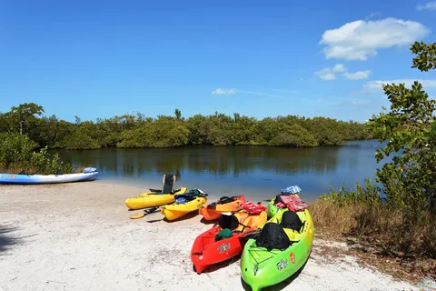 $585,000 | 1523 84th Street Northwest, Bradenton, FL 34209