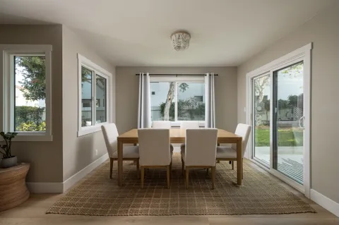 $4,498,000 | 207 21st Street, Huntington Beach, CA 92648