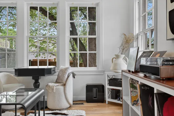 $1,195,000 | 6802 Clayton Avenue, Dallas, TX 75214