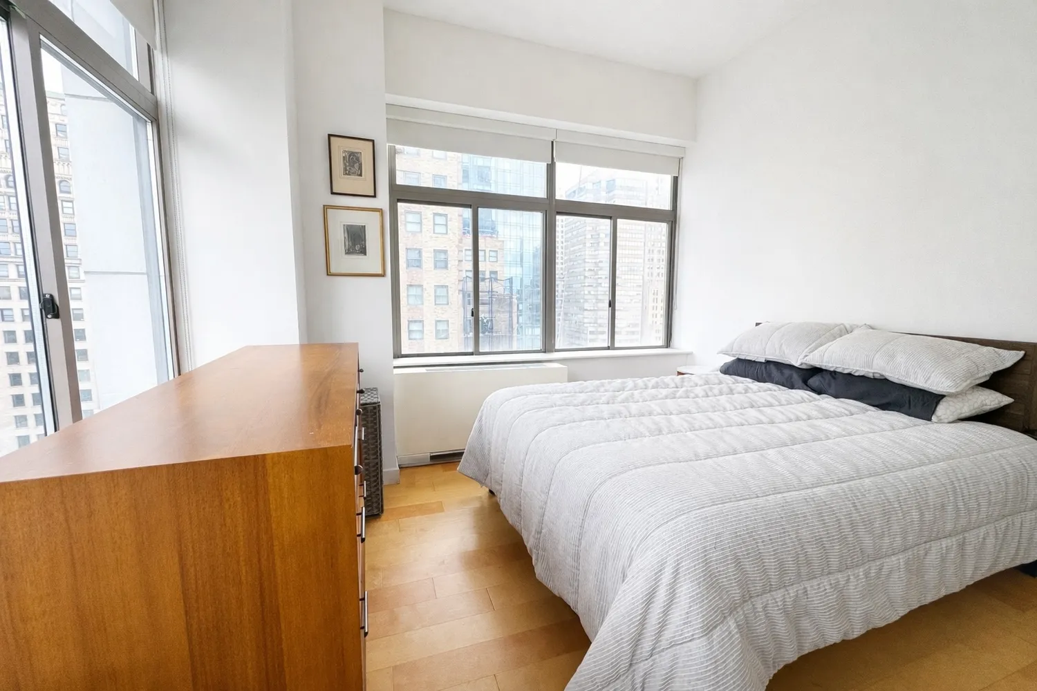 $4,500 | 90 Washington Street, Unit 21L | Financial District