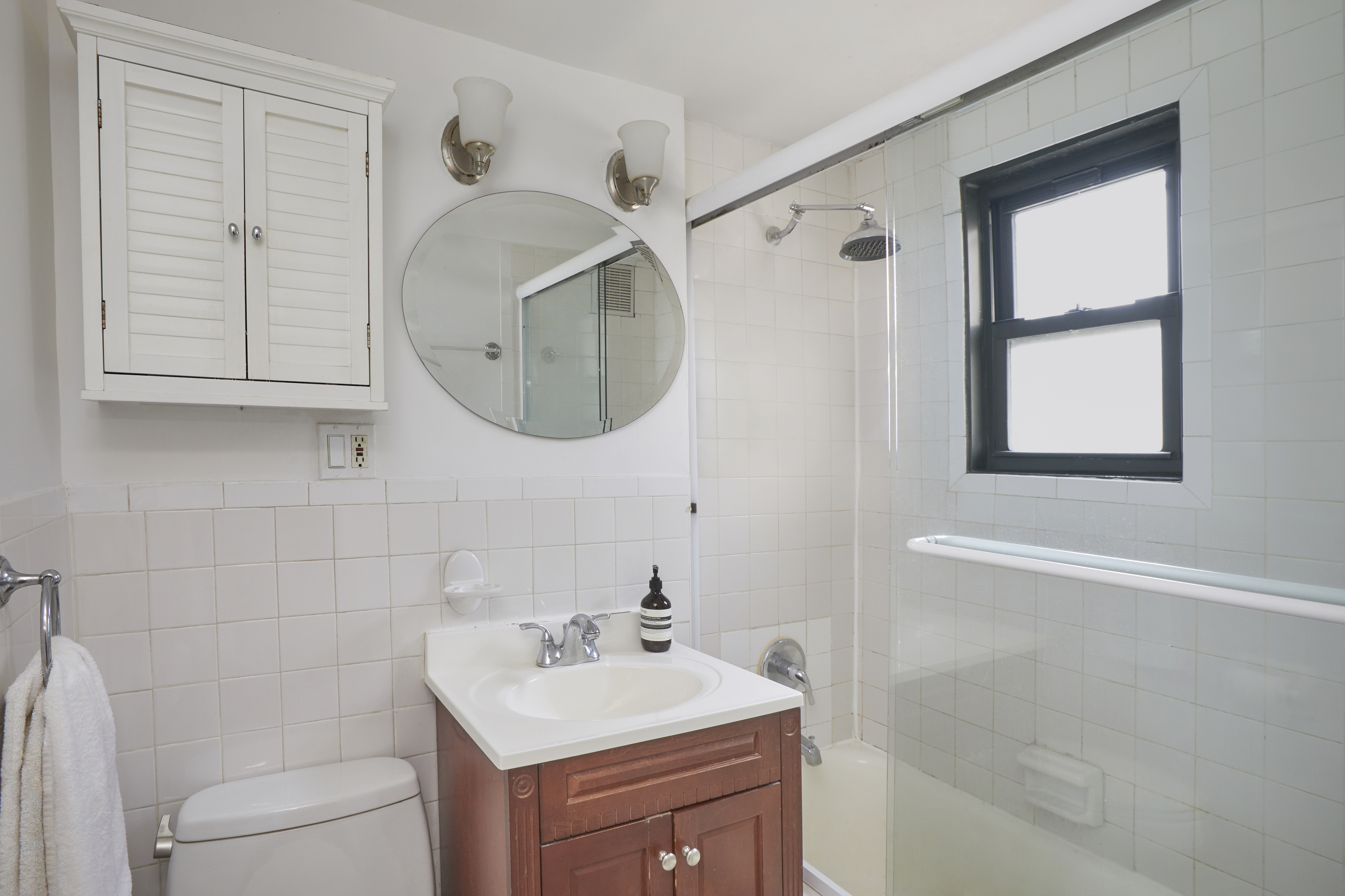 117 East 37th Street, Unit 8F Manhattan, NY 10016 - Photo 6 of 10