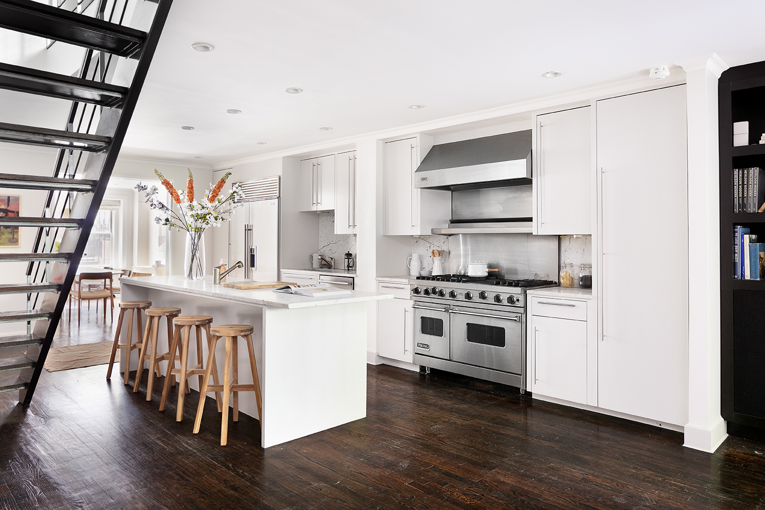 131 West 77th Street Manhattan, NY 10024 - Photo 4 of 18