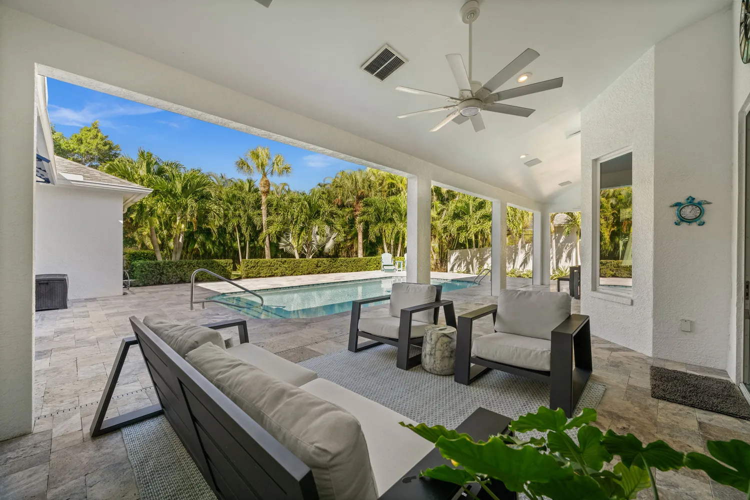 $2,500,000 | 1963 Bethany Place, Naples, FL 34109