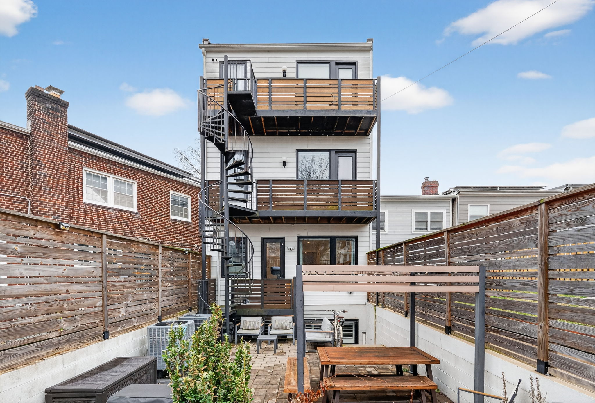 1419 Upshur Street Northwest, Unit 2 Washington, DC 20011 - Photo 35 of 45