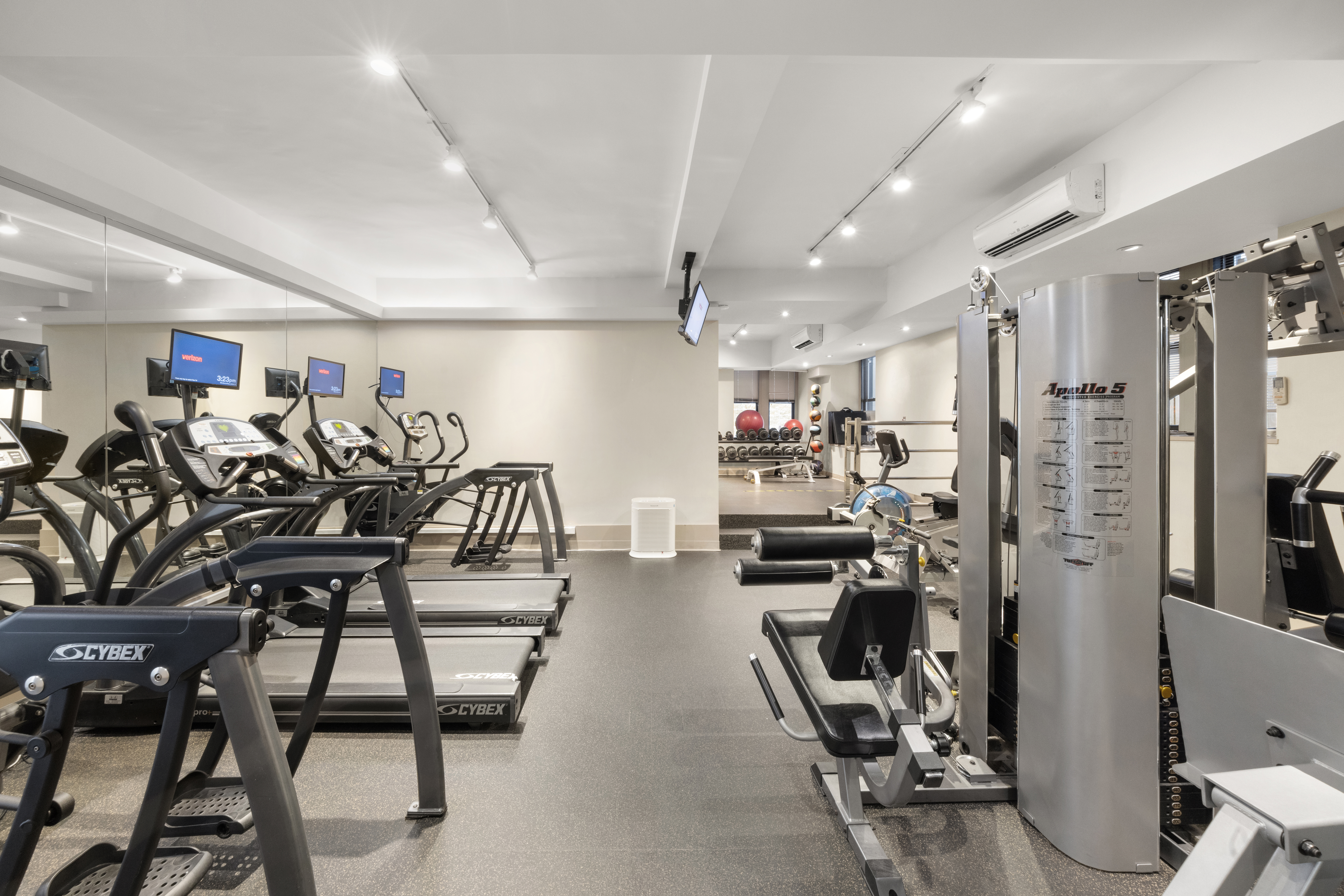 993 Park Avenue, Unit 4C Manhattan, NY 10028 - Photo 11 of 15 a view of a room with gym equipment