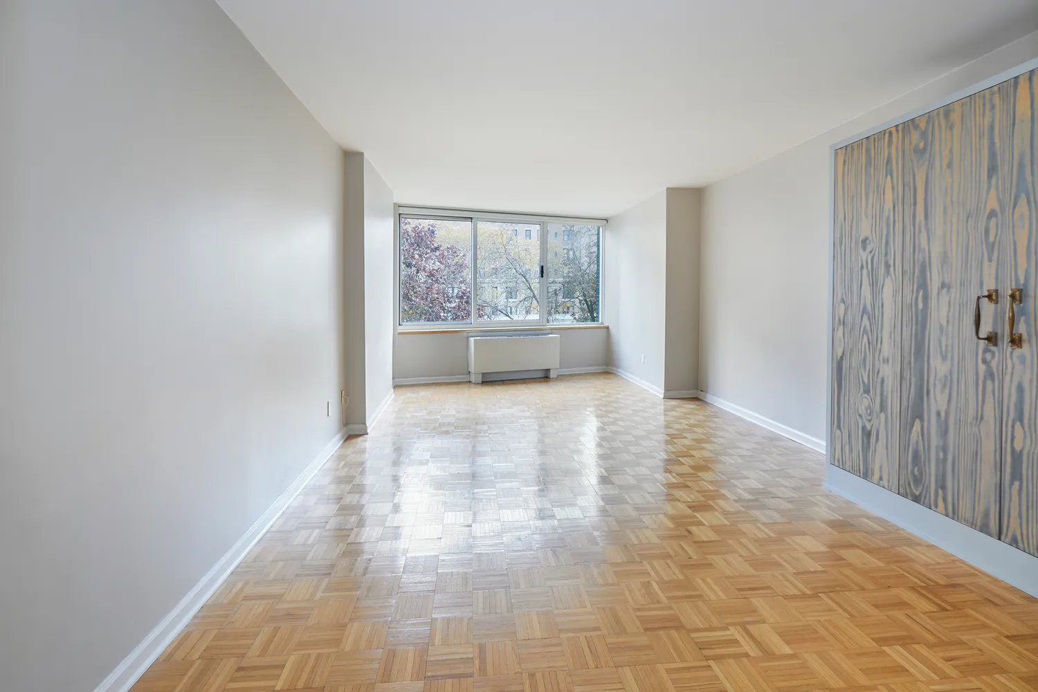 $3,700 | 201 West 72nd Street, Unit 3M | Upper West Side