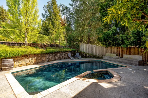 $1,800,000 | 1116 Pinewood Drive, Napa, CA 94558