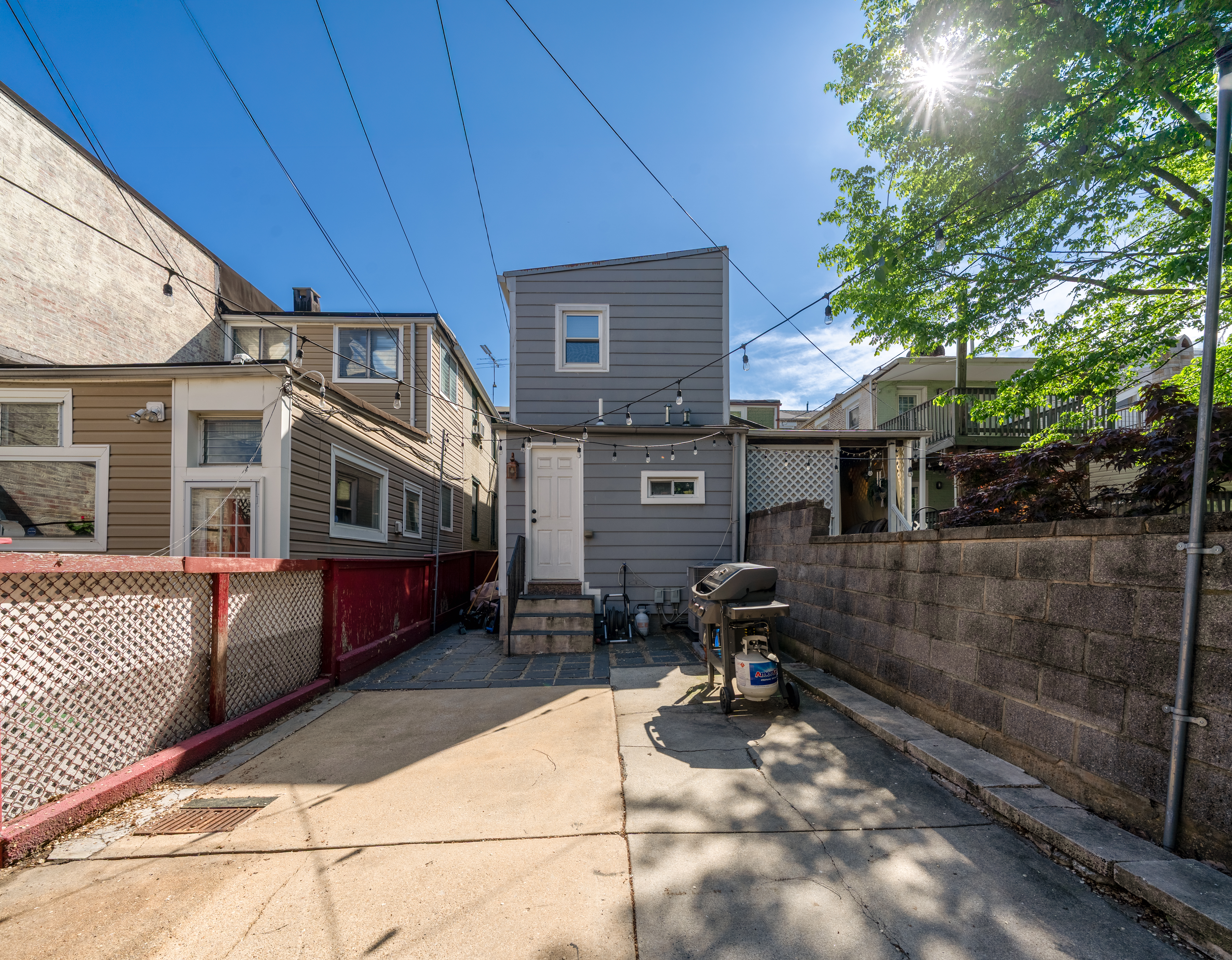 218 South Ann Street Baltimore, MD 21231 - Photo 33 of 40