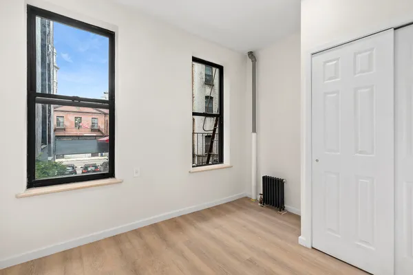 $3,000 | 117 Henry Street, Unit 8 | Two Bridges