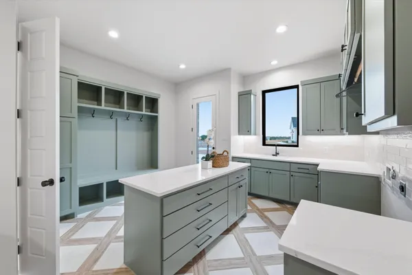 $2,000,000 | 972 San Jacinto Drive, Aledo, TX 76008