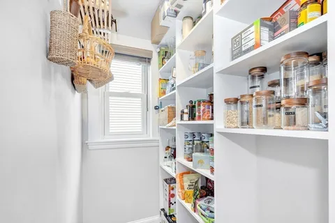 $559,000 | Hyde Park Avenue, Boston, MA 02131