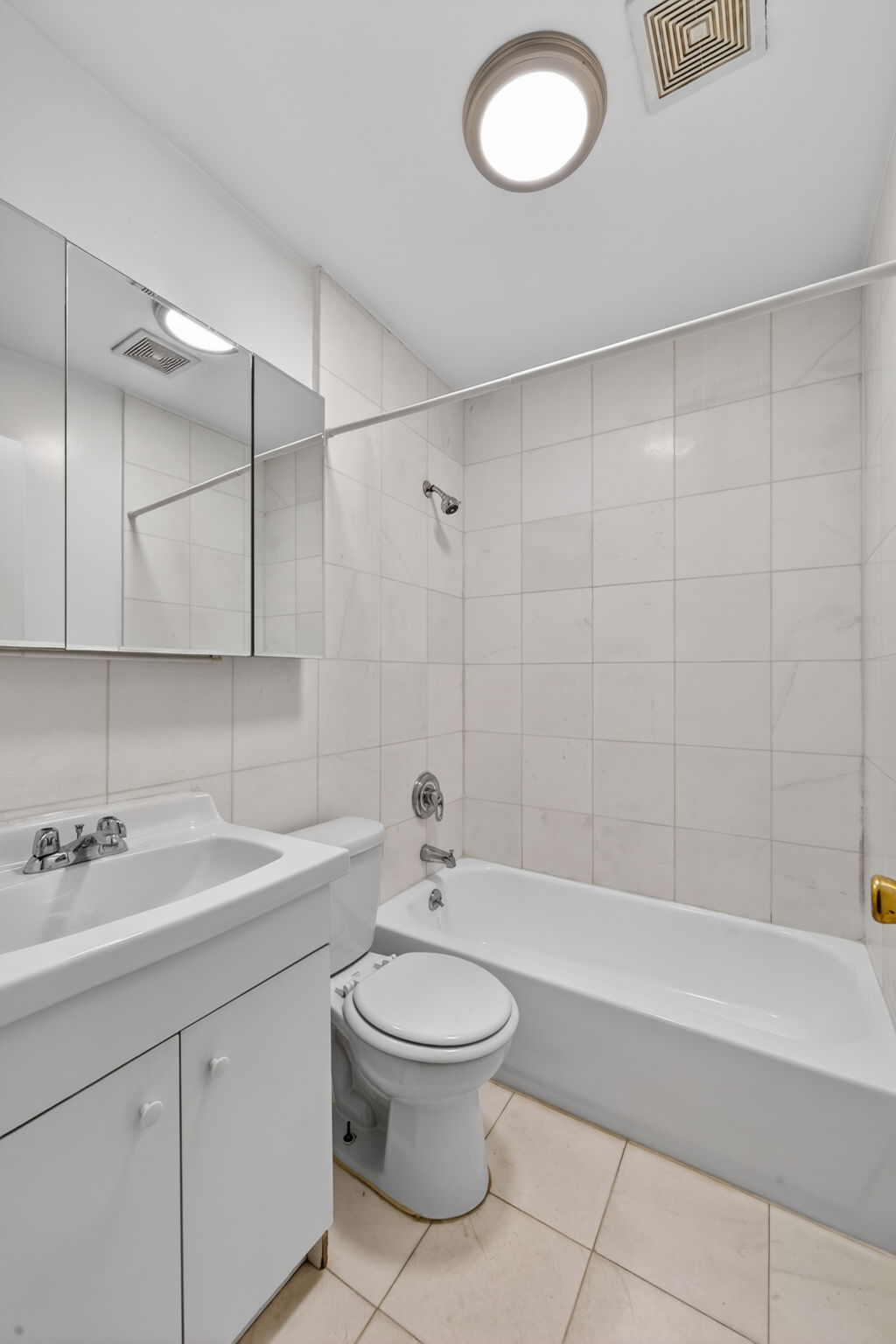 326 East 94th Street, Unit 1E Manhattan, NY 10128 - Photo 7 of 7