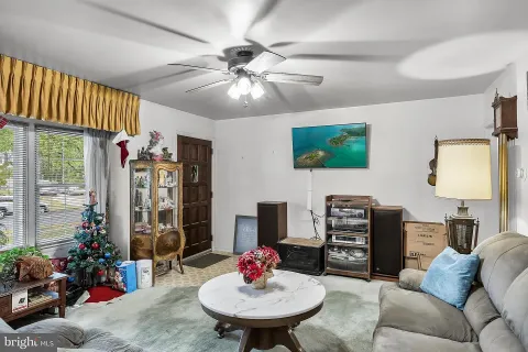$375,000 | 606 Hamilton Drive, Cinnaminson, NJ 08077