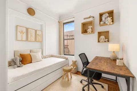 $1,690,000 | 418 Central Park West, Unit 54 | Upper West Side