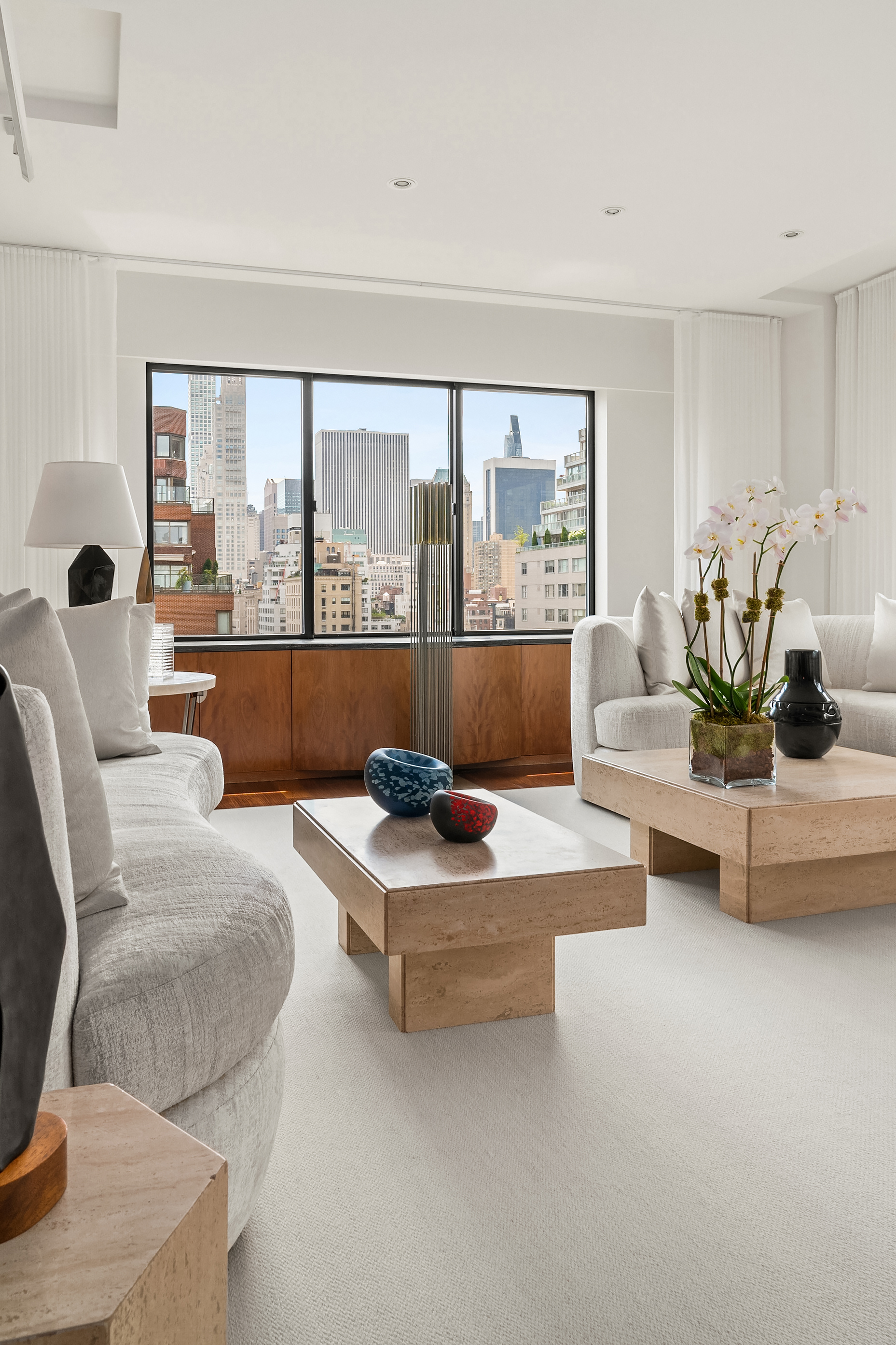 733 Park Avenue, Unit 14 Manhattan, NY 10021 - Photo 3 of 15