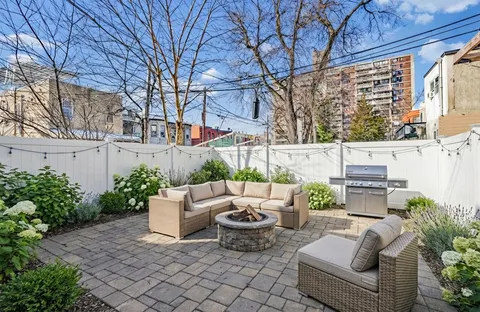 $2,300,000 | 352 New York Avenue | Crown Heights