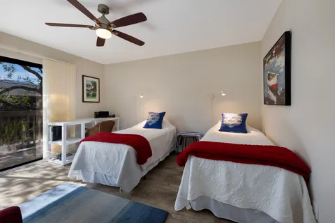 $655,000 | 1479 Landings Circle, Unit 41, Sarasota, FL 34231
