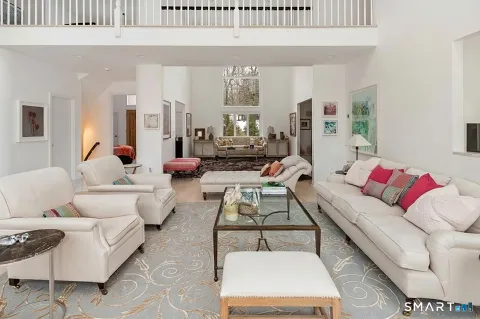 $2,495,000 | 215 South Lake Drive, Stamford, CT 06903