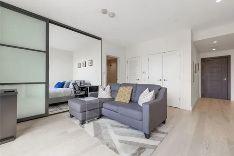 $649,900 | 32 Traveler Street, Unit 411, Boston, MA 02118