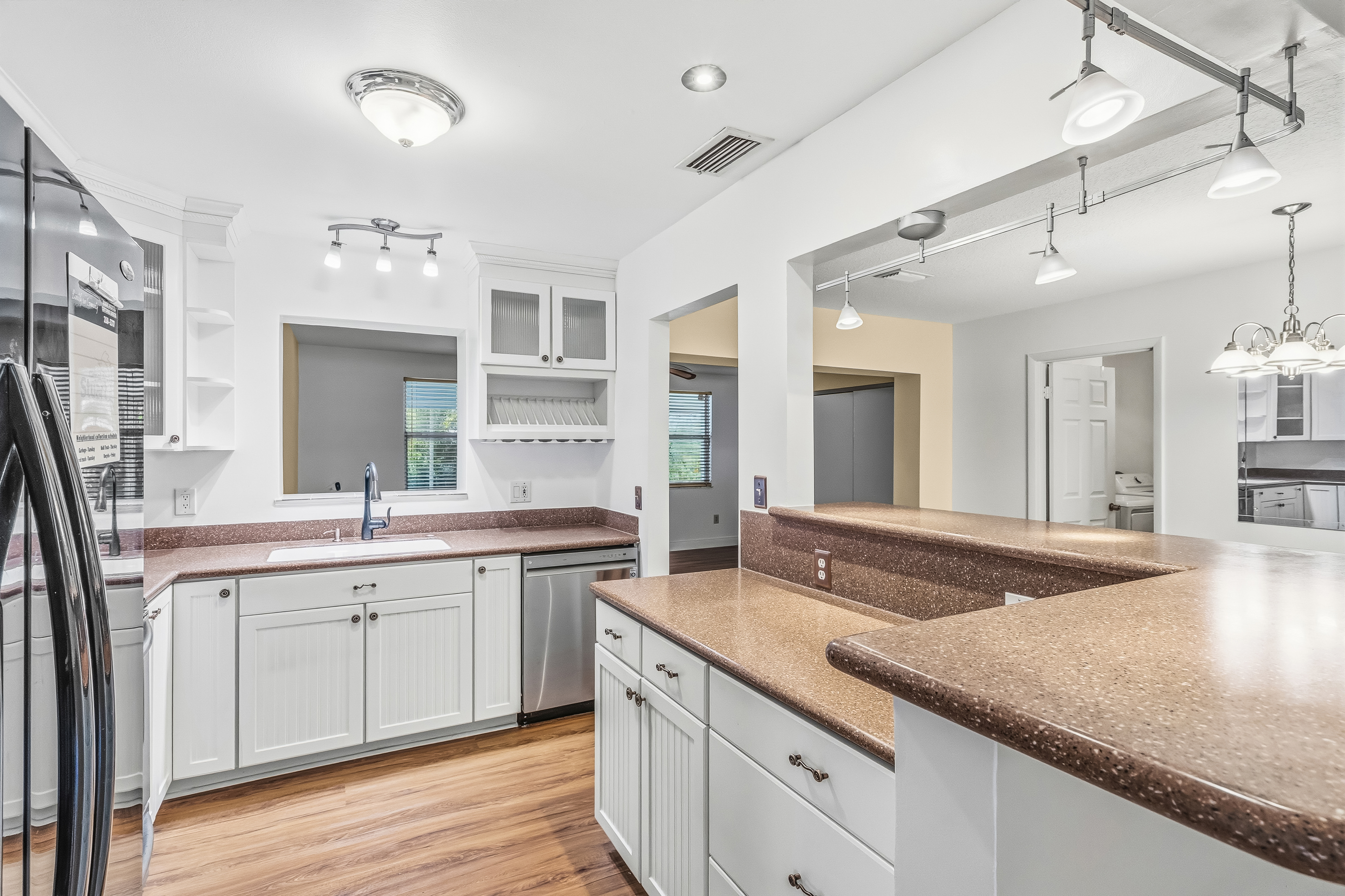 1202 Southeast Madison Avenue Stuart, FL 34996 - Photo 9 of 31