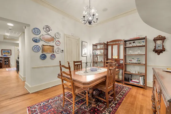 $1,850,000 | 2021 N Street Northwest, Washington, DC 20036