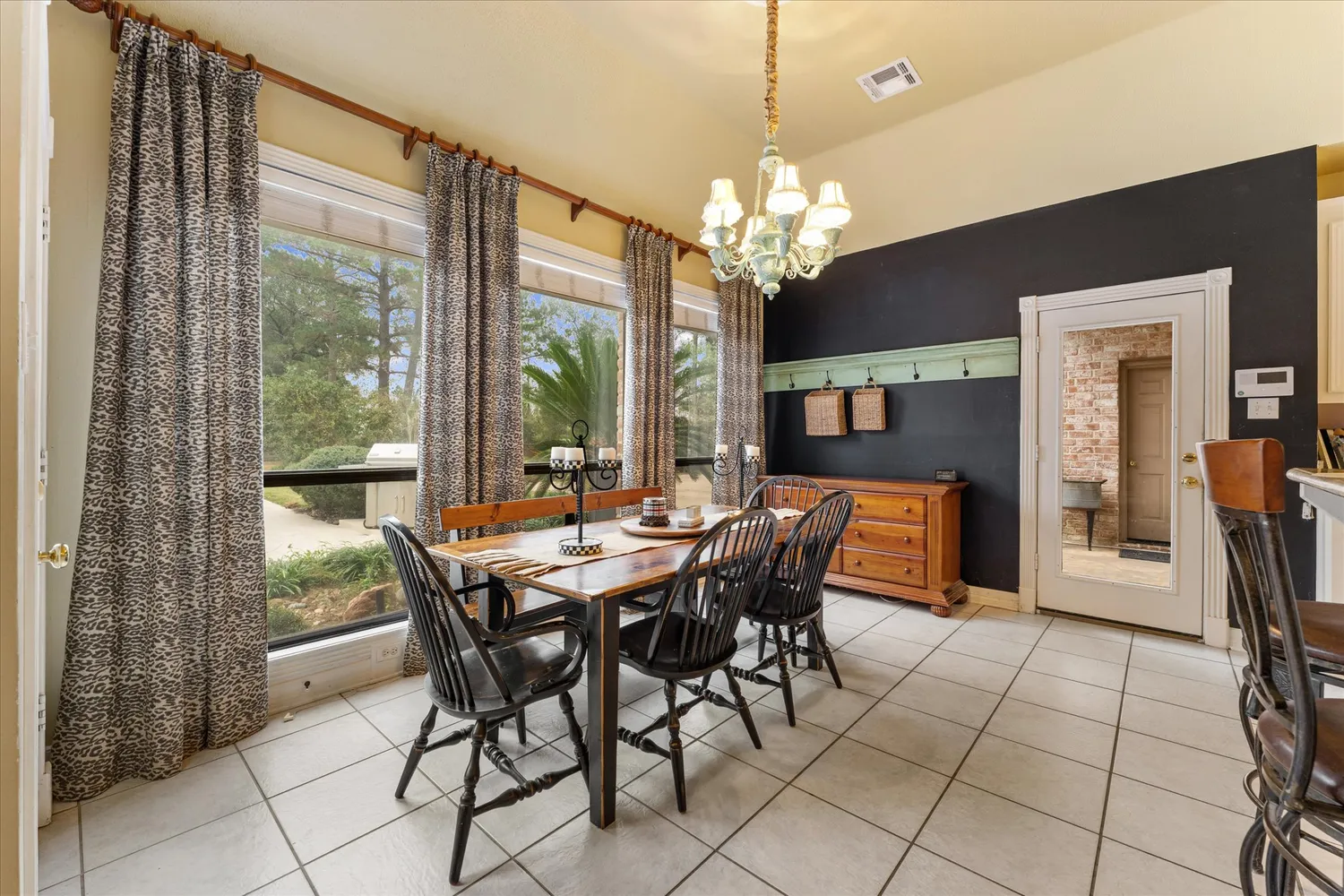 $984,500 | 1019 Towering Oaks Street, Magnolia, TX 77355