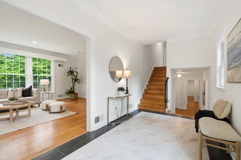 Contact Agent | 6613 Bradley Boulevard, Bethesda, MD 20817