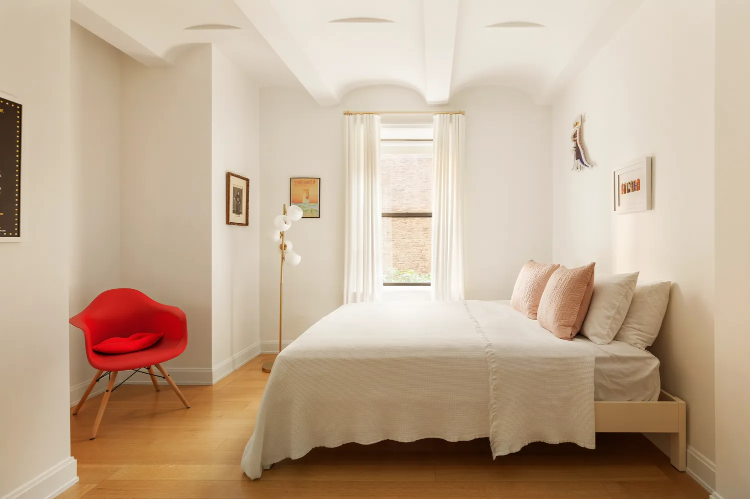 $8,795,000 | 275 West 10th Street, Unit 3B | West Village