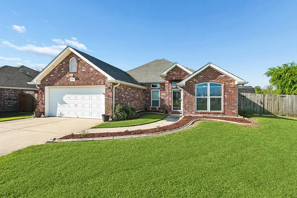 $275,000 | 62 Ridgewood Drive, La Place, LA 70068