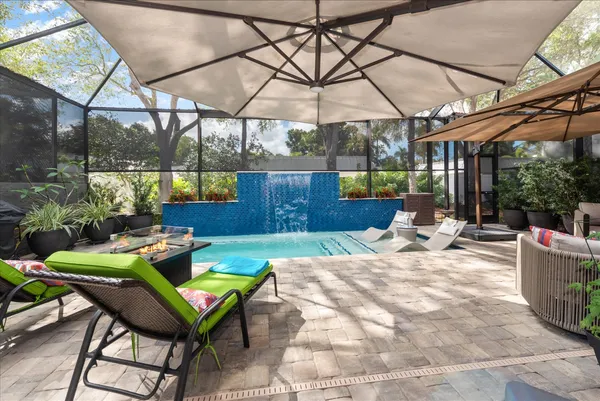 $1,695,000 | 4870 West Boulevard, Naples, FL 34103