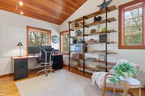 Contact Agent | 30 Volunteer Way, Lexington, MA 02420