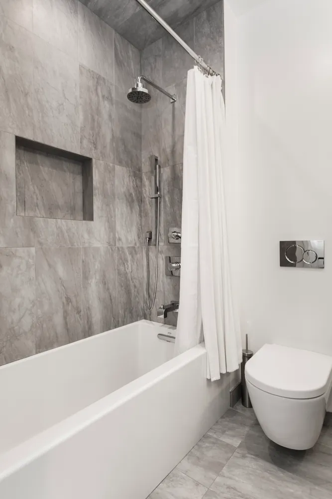 $20,000 | 121 West 15th Street, Unit 2 | Chelsea