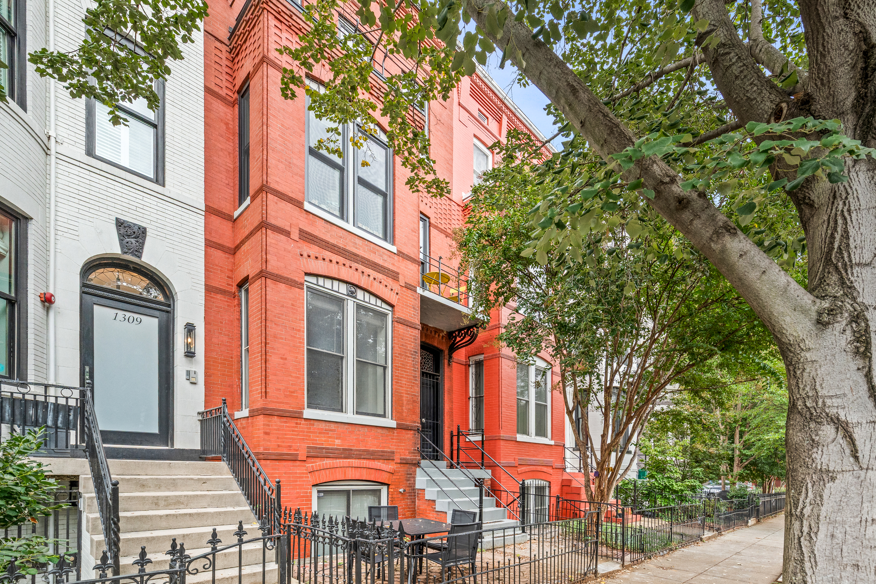 1307 R Street Northwest, Unit 2 Washington, DC 20009 - Photo 2 of 23 Gallery Image 2