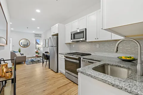 $725,000 | 110 Washington Street, Unit 6, Hoboken, NJ 07030