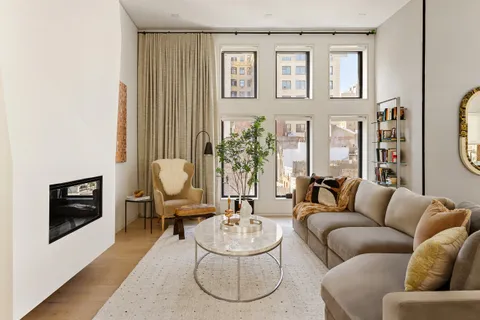 $8,995,000 | 272 West 91st Street | Upper West Side