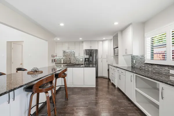 $425,000 | 11411 Park Central Place, Dallas, TX 75230