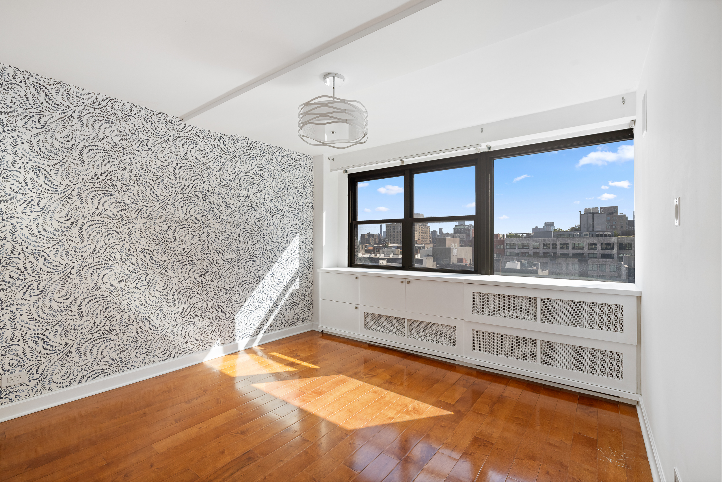 210 East 15th Street, Unit 10HJK Manhattan, NY 10003 - Photo 5 of 13 Gallery Image 5