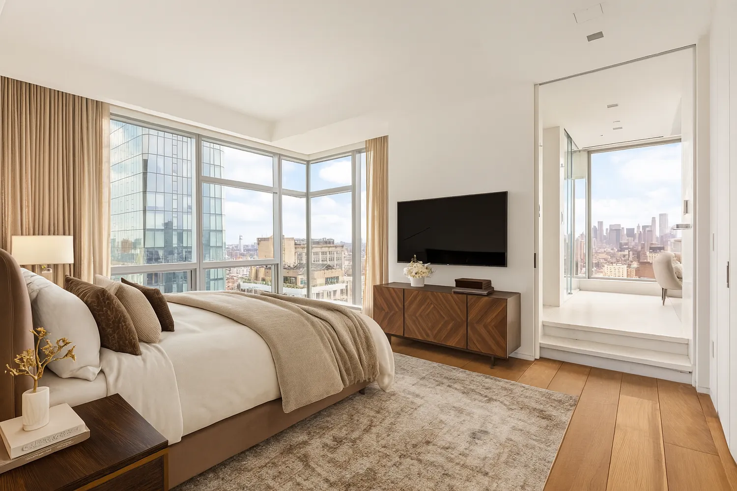 $3,999,000 | 23 East 22nd Street, Unit 32B | Flatiron