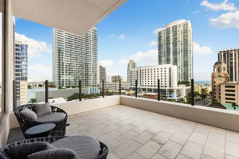 $1,275,000 | 235 1st Avenue North, Unit 1407, St. Petersburg, FL 33701