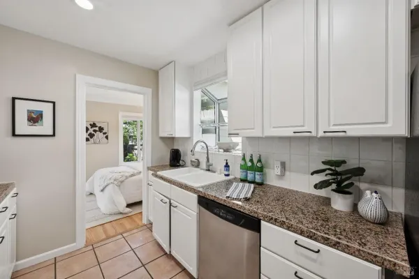 $1,395,000 | 142 Dominga Avenue, Fairfax, CA 94930