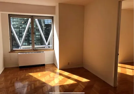 $3,900 | 301 West 57th Street, Unit 23F | Hell's Kitchen