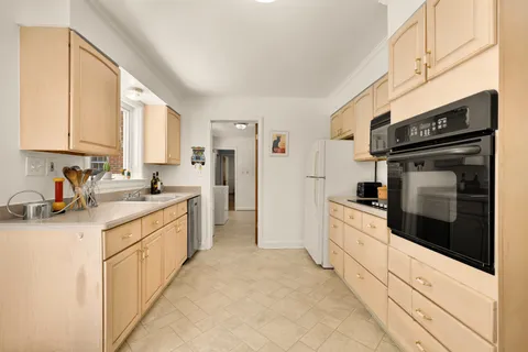 Contact Agent | 13304 Norden Drive, Silver Spring, MD 20906