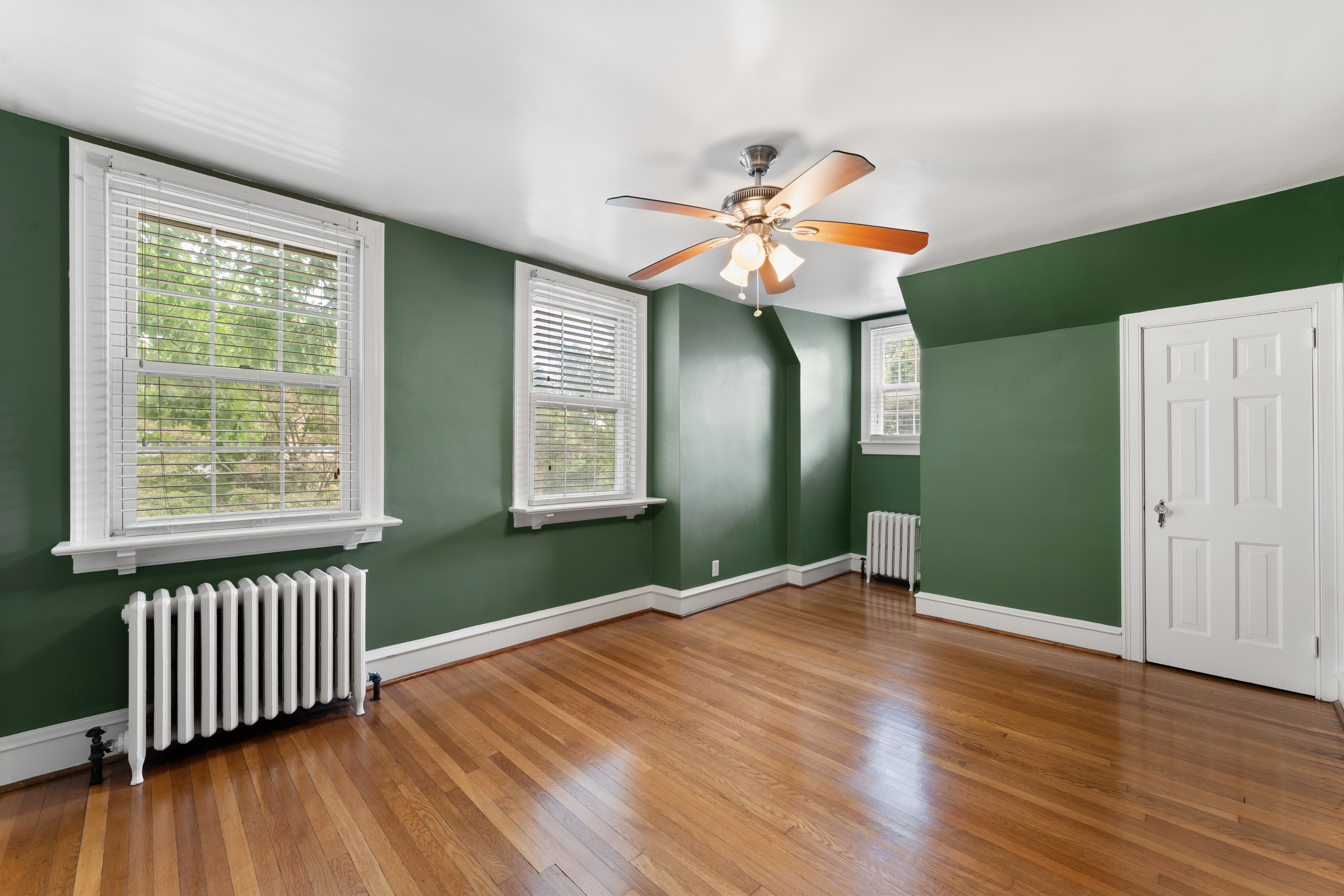 2804 Hillcrest Road Drexel Hill, PA 19026 - Photo 33 of 53 Gallery Image 33