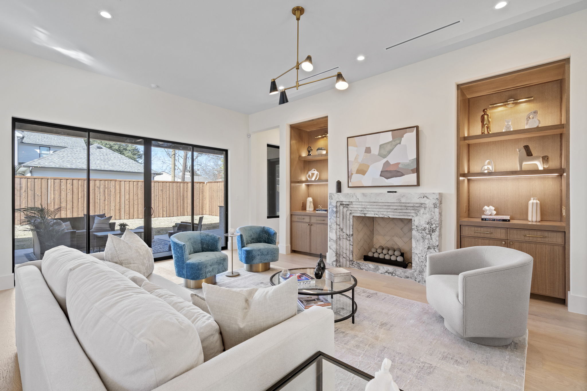 4231 Concho Street Dallas, TX 75206 - Photo 7 of 42