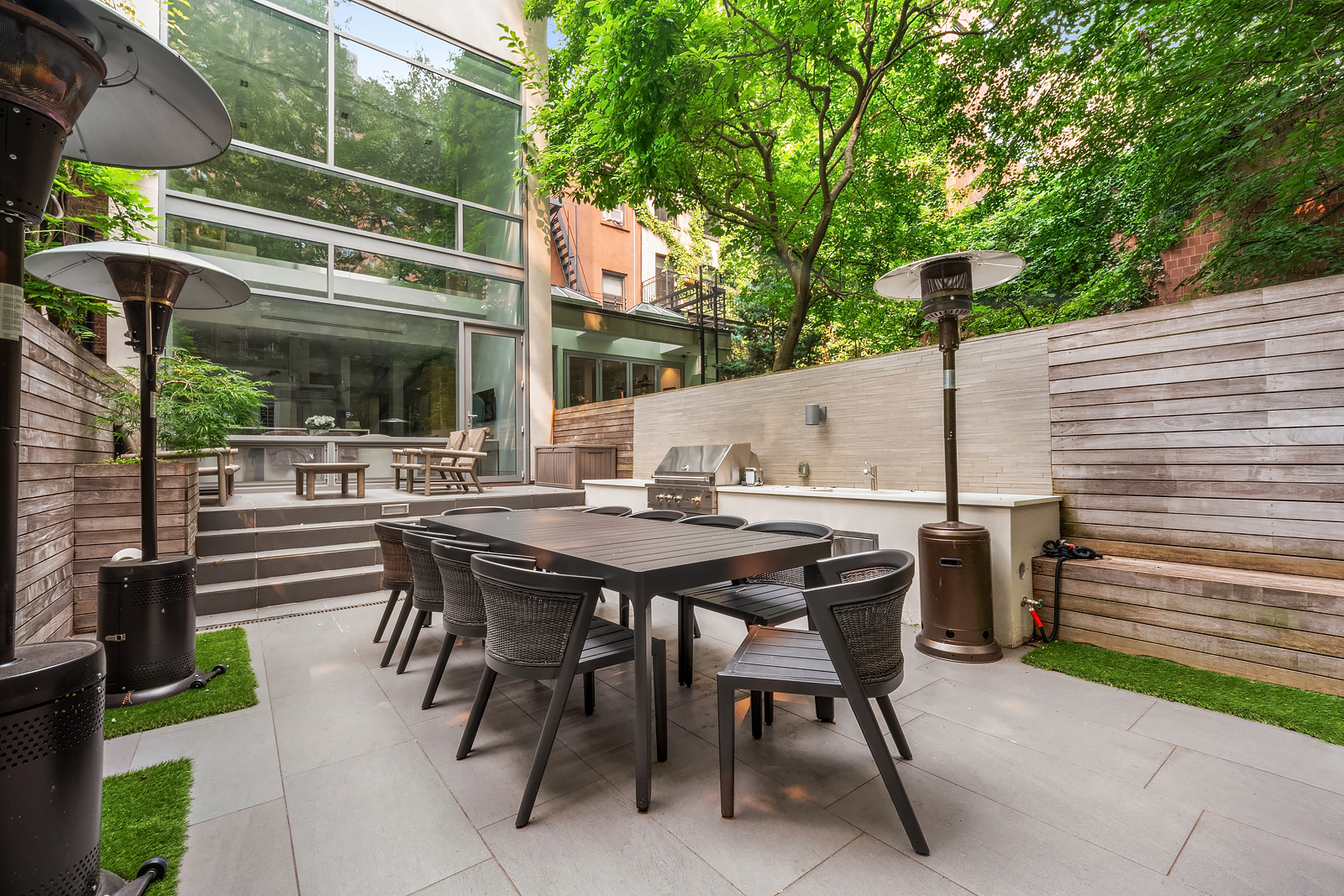 450 West 25th Street Manhattan, NY 10001 - Photo 11 of 12 Gallery Image 11