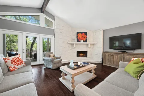 $1,195,000 | 1211 Falcon Ledge Drive, Austin, TX 78746