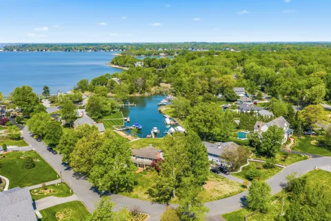 $1,999,900 | 3712 Gateshead Drive, Annapolis, MD 21403